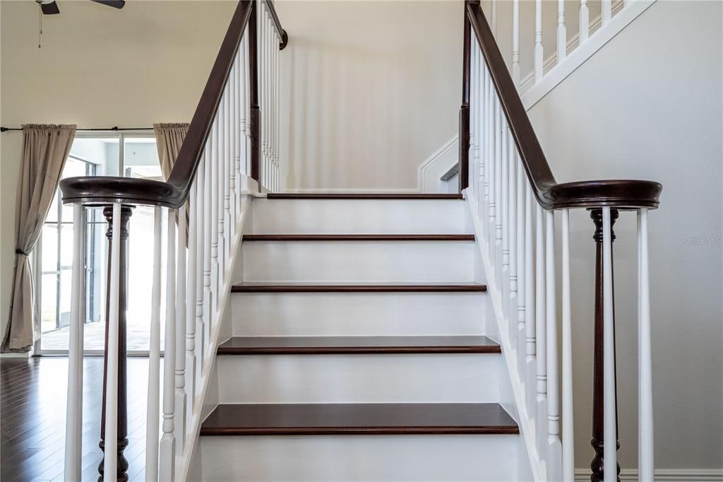 На продажу: $699,000 (4 спален, 2 ванн, 2835 Квадратных фут)