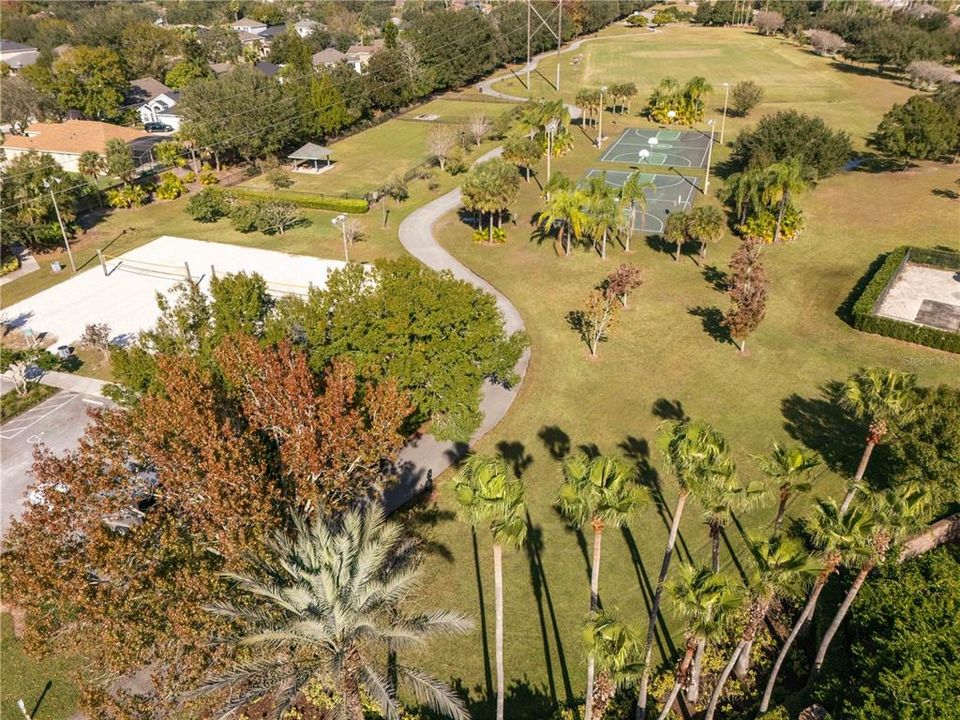 На продажу: $699,000 (4 спален, 2 ванн, 2835 Квадратных фут)