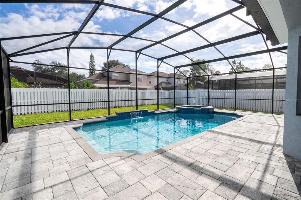 На продажу: $699,000 (4 спален, 2 ванн, 2835 Квадратных фут)