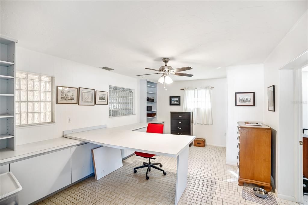 На продажу: $410,000 (3 спален, 2 ванн, 2110 Квадратных фут)