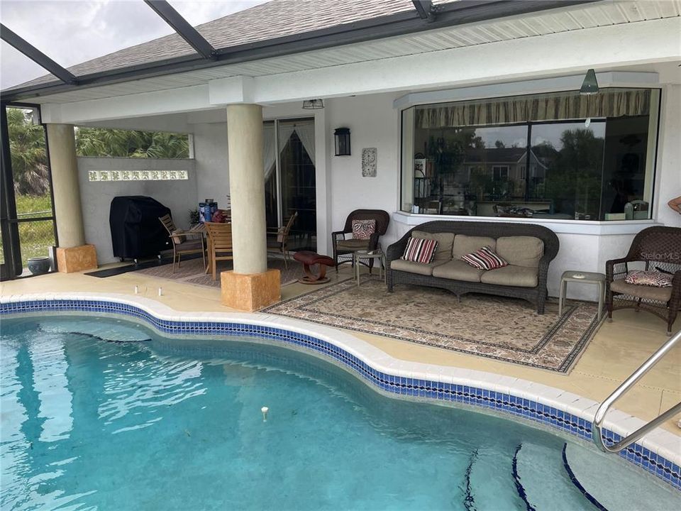 На продажу: $675,000 (3 спален, 2 ванн, 1965 Квадратных фут)