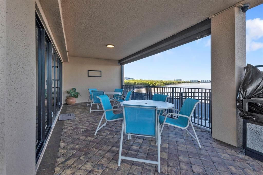 待售: $349,900 (3 贝兹, 2 浴室, 1647 平方英尺)