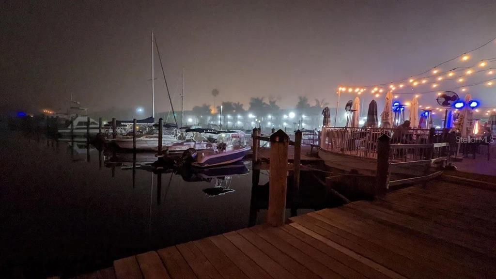 待售: $130,000 (1 贝兹, 1 浴室, 348 平方英尺)