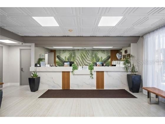 待售: $130,000 (1 贝兹, 1 浴室, 348 平方英尺)