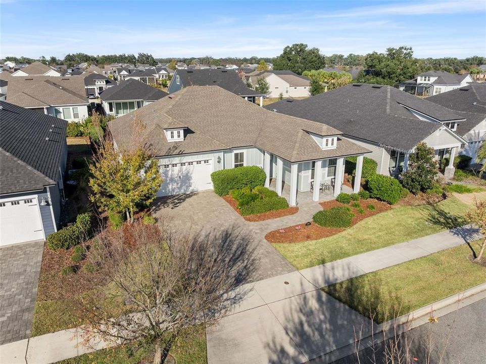 For Sale: $600,000 (4 beds, 2 baths, 1987 Square Feet)