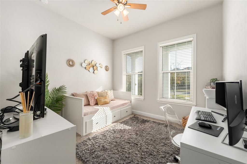 For Sale: $600,000 (4 beds, 2 baths, 1987 Square Feet)