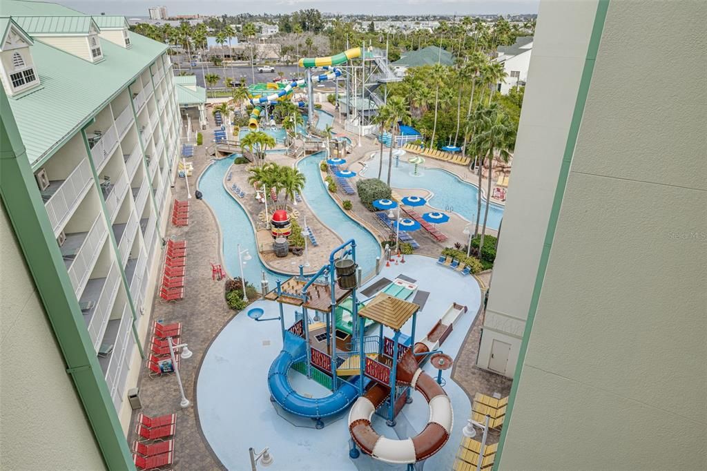 For Sale: $799,000 (2 beds, 2 baths, 1110 Square Feet)