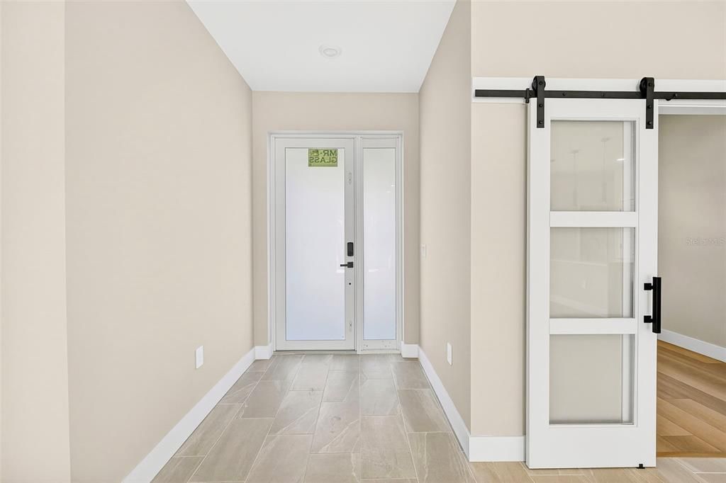 На продажу: $399,000 (3 спален, 2 ванн, 1664 Квадратных фут)