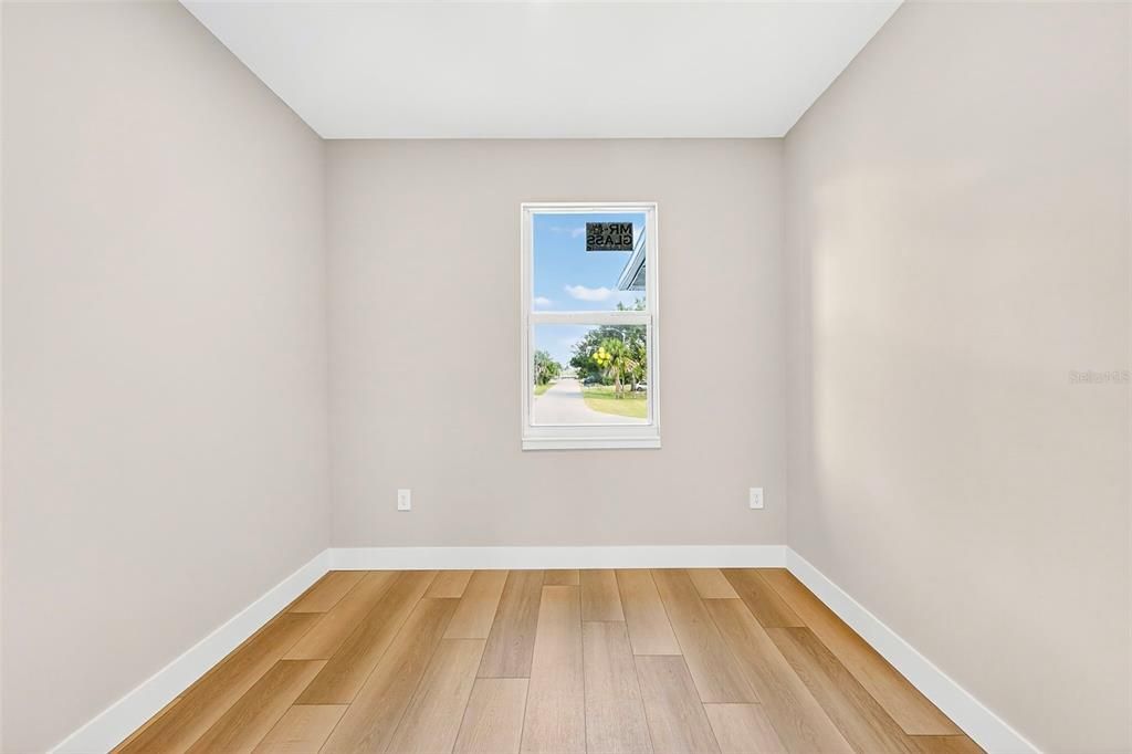 На продажу: $399,000 (3 спален, 2 ванн, 1664 Квадратных фут)