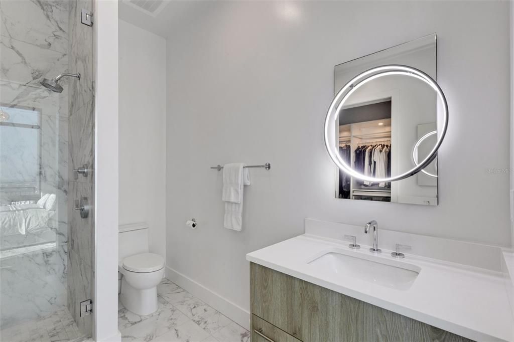 En Venta: $1,525,000 (2 camas, 2 baños, 1122 Pies cuadrados)