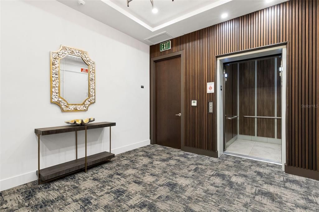 En Venta: $1,525,000 (2 camas, 2 baños, 1122 Pies cuadrados)