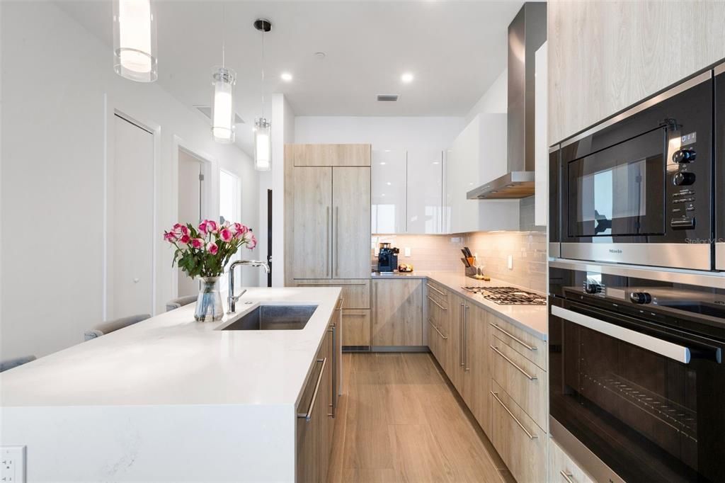 En Venta: $1,525,000 (2 camas, 2 baños, 1122 Pies cuadrados)