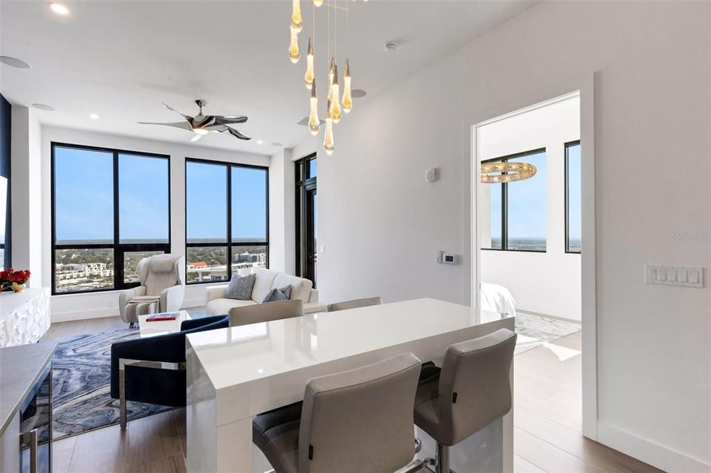 En Venta: $1,525,000 (2 camas, 2 baños, 1122 Pies cuadrados)