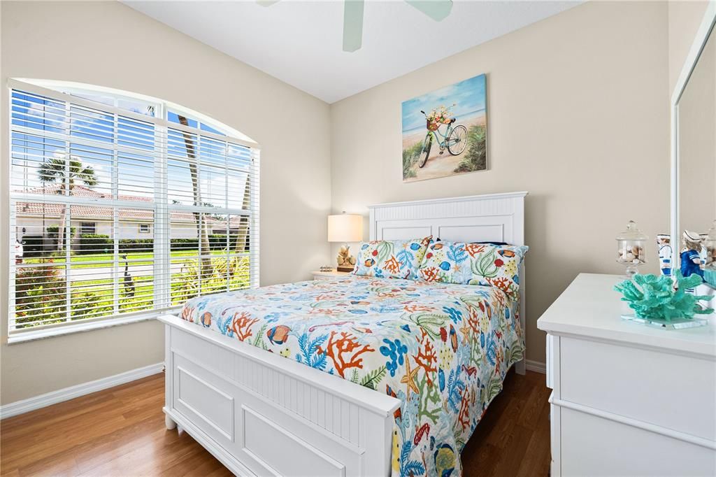 For Sale: $525,000 (3 beds, 2 baths, 1883 Square Feet)