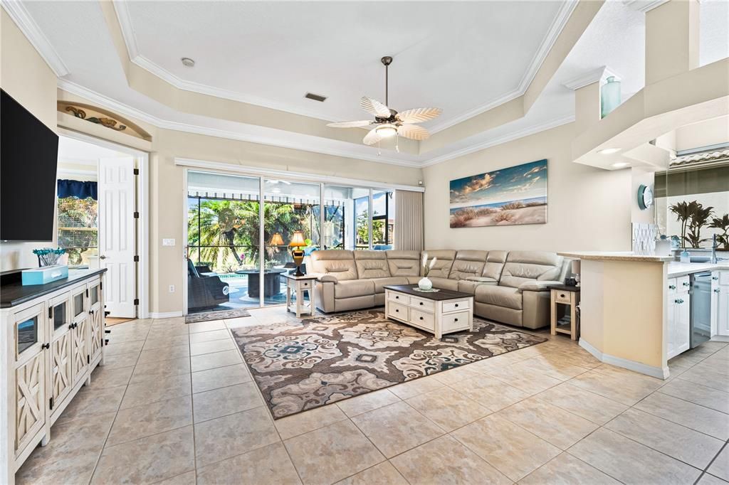 For Sale: $525,000 (3 beds, 2 baths, 1883 Square Feet)