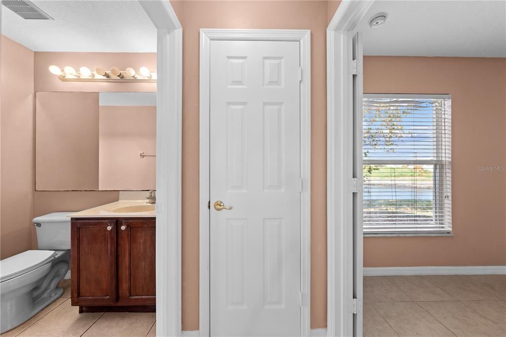 For Rent: $2,400 (4 beds, 3 baths, 2046 Square Feet)