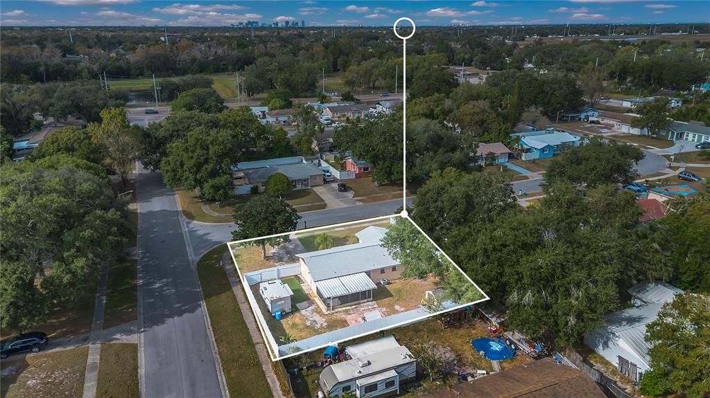 待售: $350,000 (3 贝兹, 1 浴室, 1064 平方英尺)