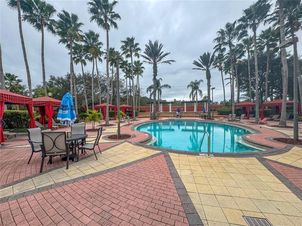 For Rent: $2,480 (5 beds, 3 baths, 1940 Square Feet)