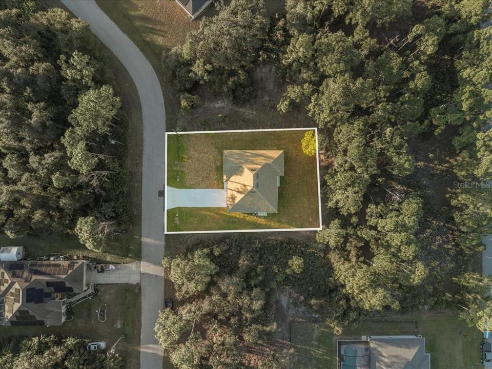 For Sale: $355,000 (3 beds, 2 baths, 1637 Square Feet)