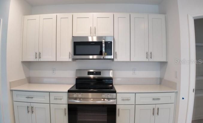 For Rent: $2,500 (4 beds, 2 baths, 1879 Square Feet)