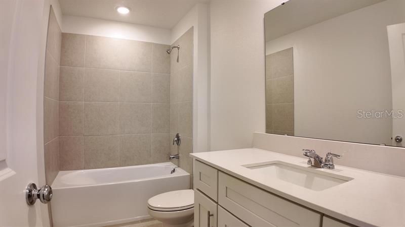 For Rent: $2,500 (4 beds, 2 baths, 1879 Square Feet)