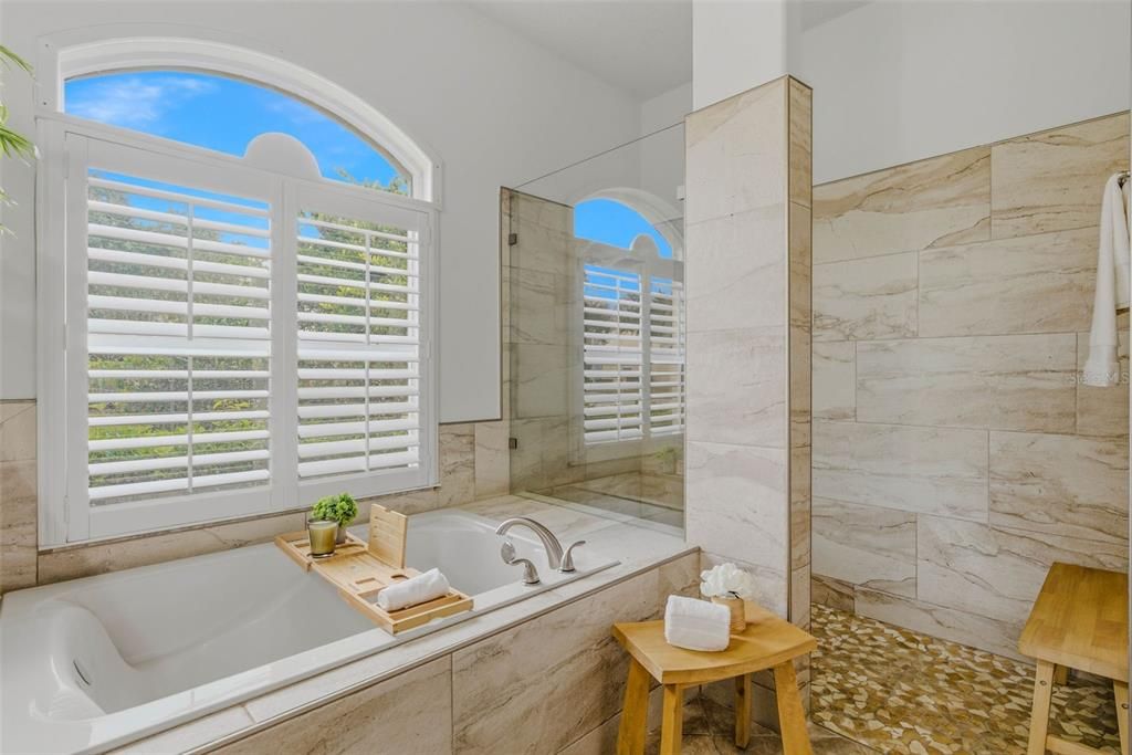 For Sale: $759,900 (4 beds, 3 baths, 2971 Square Feet)