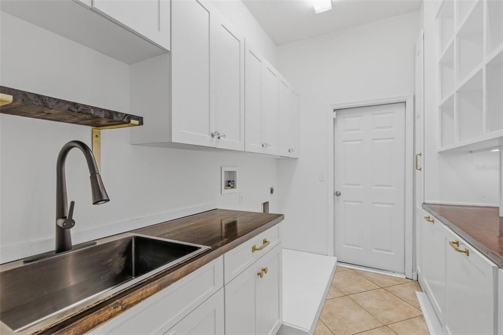 For Sale: $759,900 (4 beds, 3 baths, 2971 Square Feet)