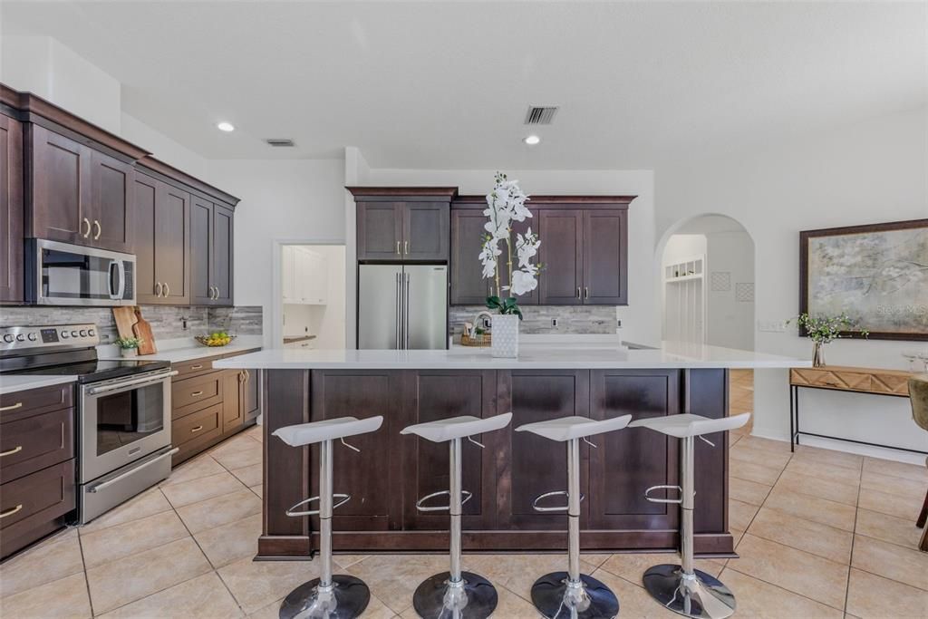 For Sale: $759,900 (4 beds, 3 baths, 2971 Square Feet)