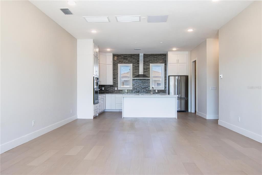 待售: $799,000 (3 贝兹, 3 浴室, 2039 平方英尺)