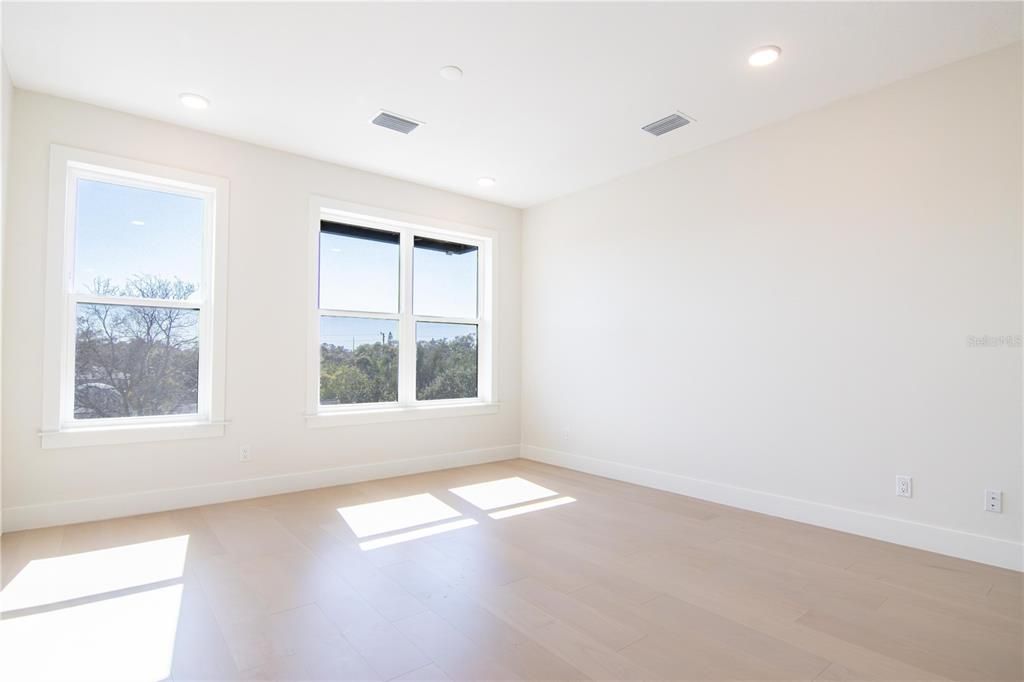 待售: $799,000 (3 贝兹, 3 浴室, 2039 平方英尺)