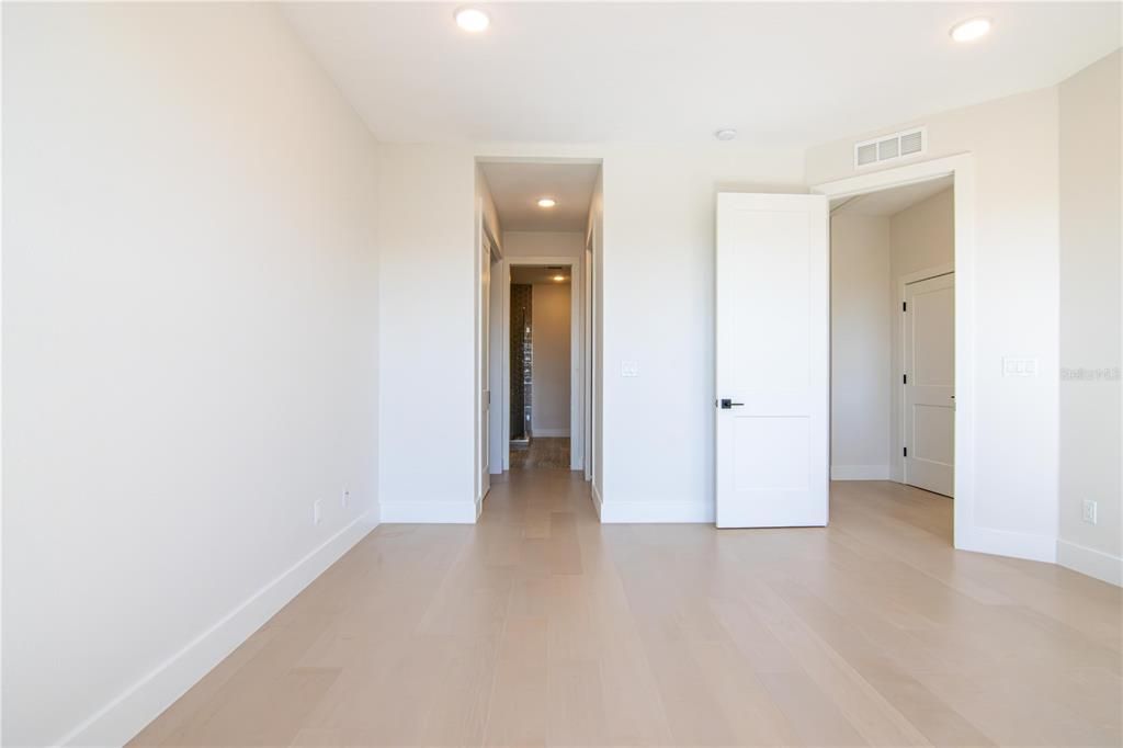 待售: $799,000 (3 贝兹, 3 浴室, 2039 平方英尺)