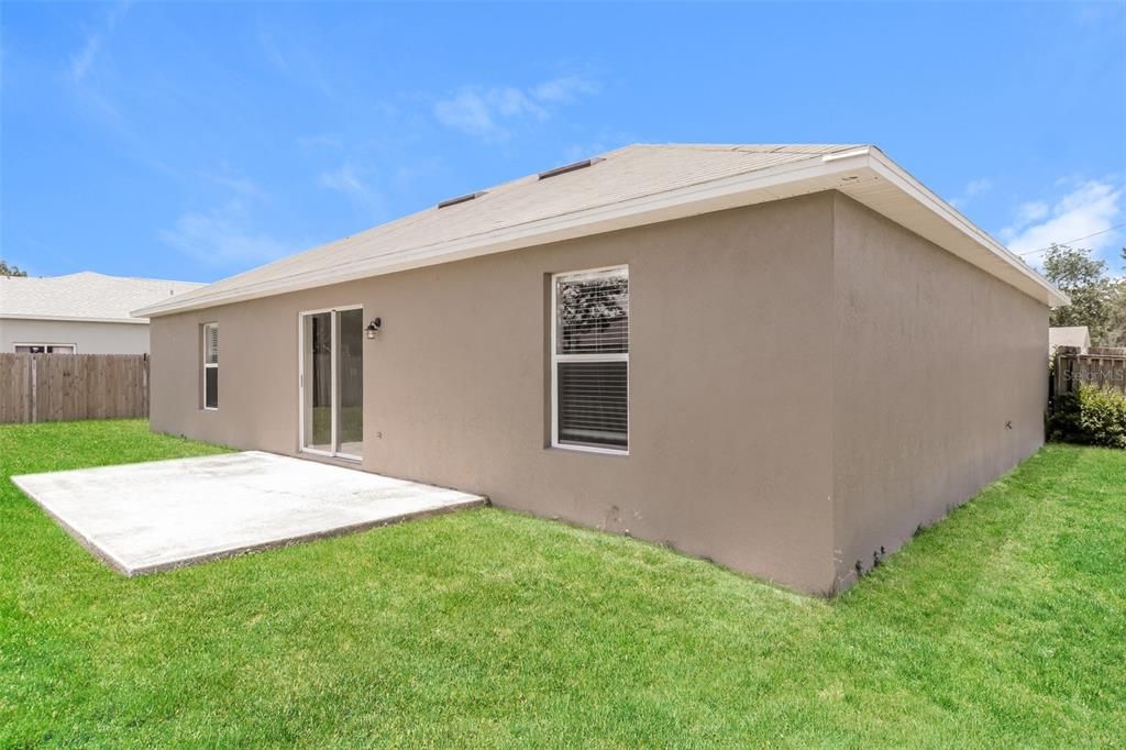 For Rent: $1,830 (3 beds, 2 baths, 1367 Square Feet)