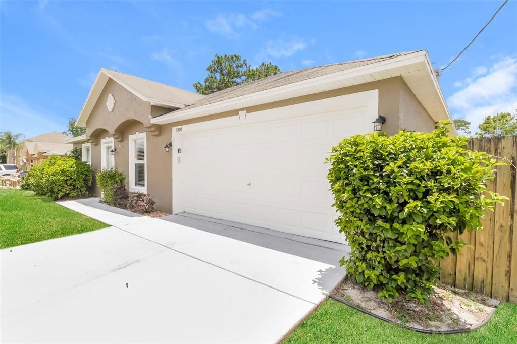 For Rent: $1,830 (3 beds, 2 baths, 1367 Square Feet)