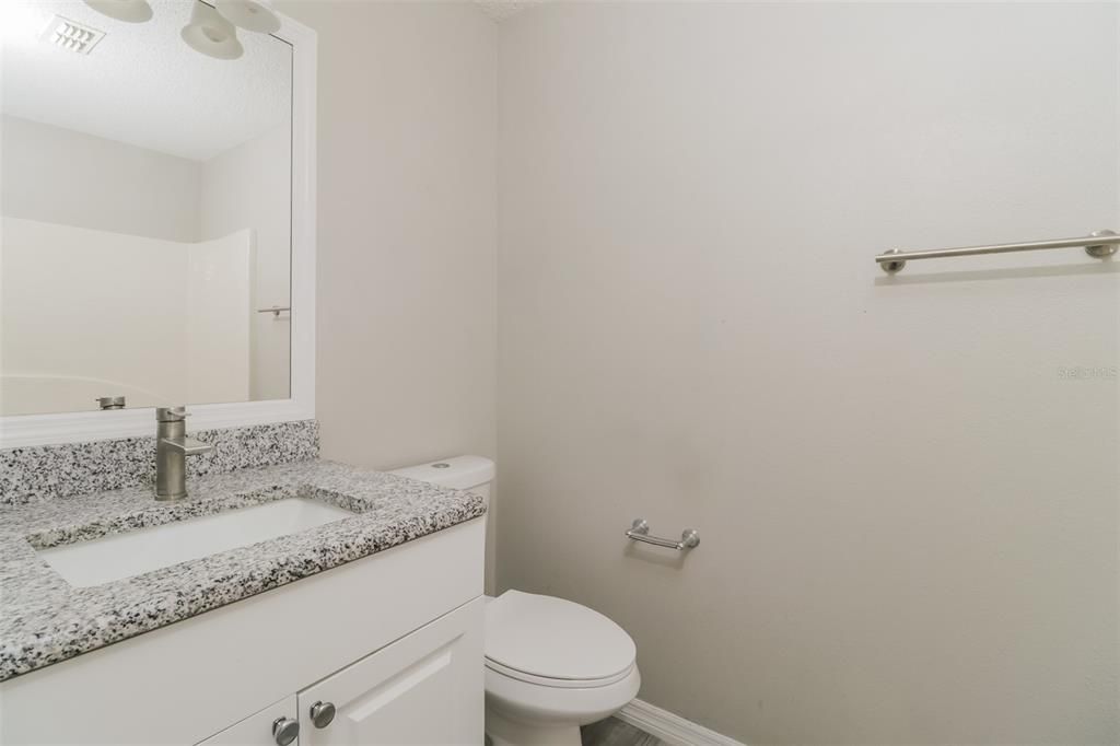 For Rent: $1,830 (3 beds, 2 baths, 1367 Square Feet)