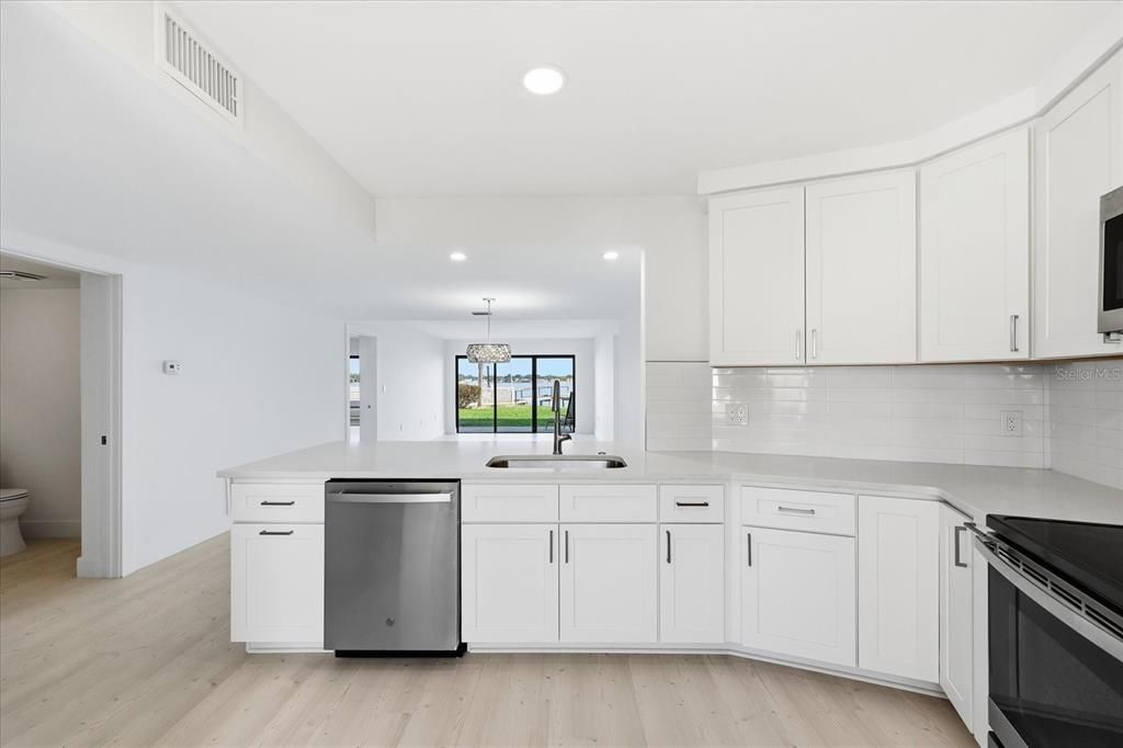 En Venta: $519,000 (2 camas, 2 baños, 1405 Pies cuadrados)