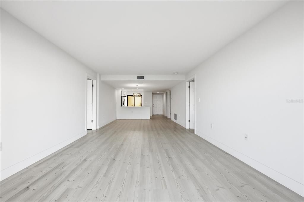 En Venta: $519,000 (2 camas, 2 baños, 1405 Pies cuadrados)