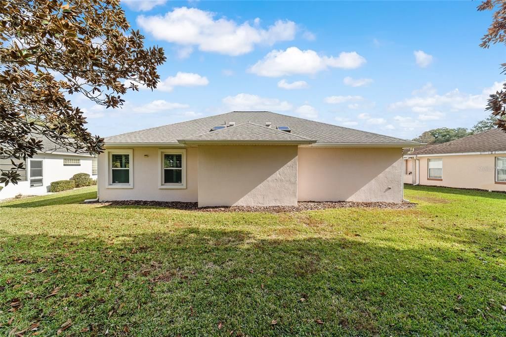 For Sale: $209,900 (2 beds, 2 baths, 1425 Square Feet)