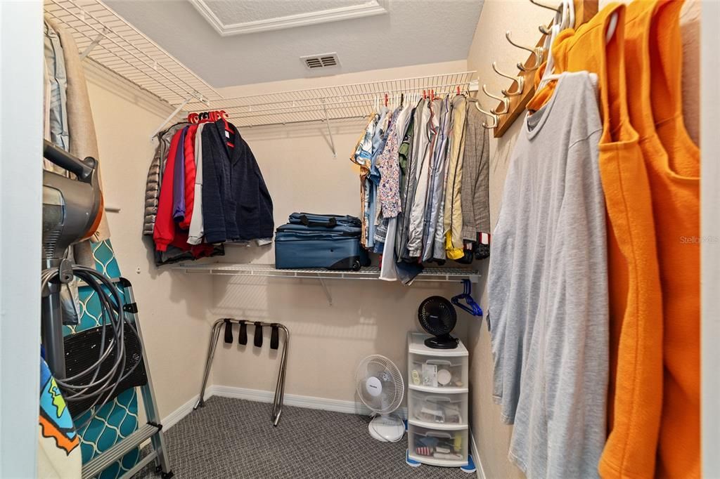 For Sale: $209,900 (2 beds, 2 baths, 1425 Square Feet)