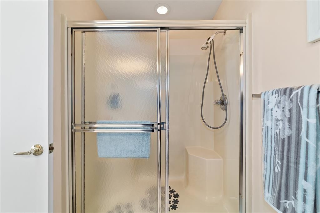 For Sale: $209,900 (2 beds, 2 baths, 1425 Square Feet)