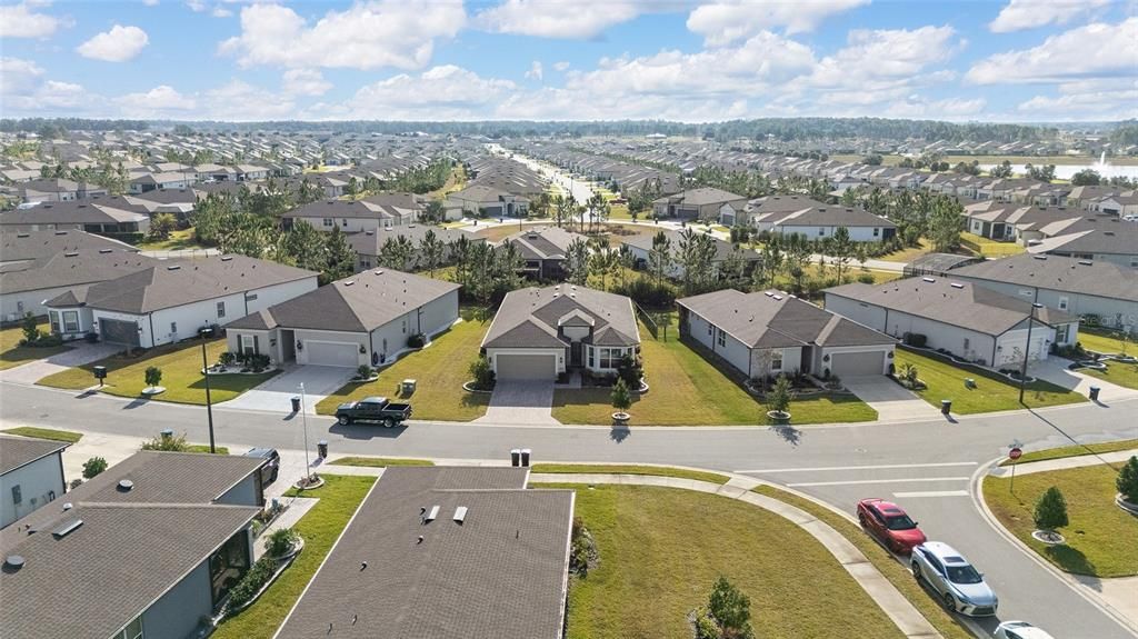 For Sale: $452,500 (3 beds, 2 baths, 2085 Square Feet)