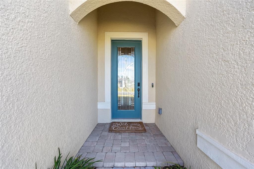 For Sale: $452,500 (3 beds, 2 baths, 2085 Square Feet)