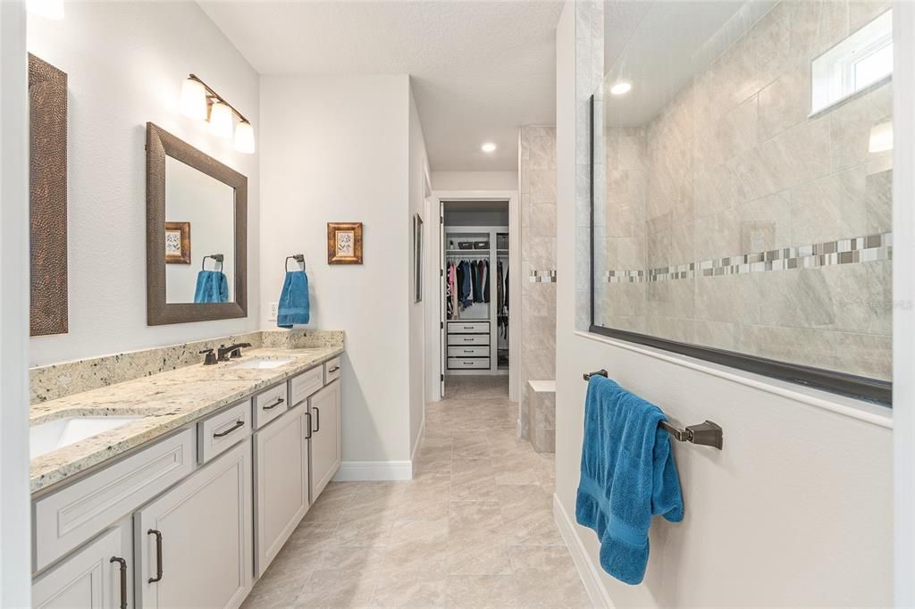 For Sale: $452,500 (3 beds, 2 baths, 2085 Square Feet)