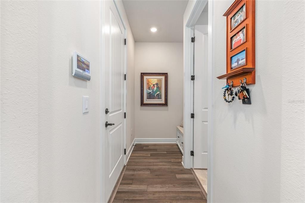 For Sale: $452,500 (3 beds, 2 baths, 2085 Square Feet)