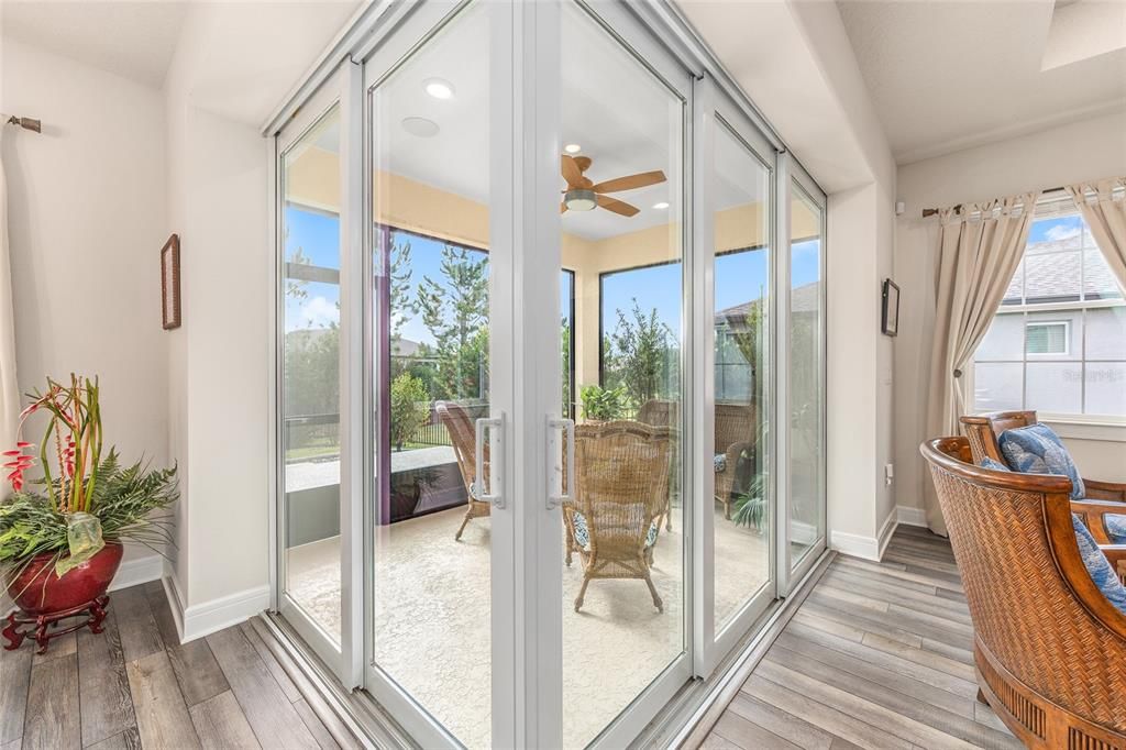 For Sale: $452,500 (3 beds, 2 baths, 2085 Square Feet)