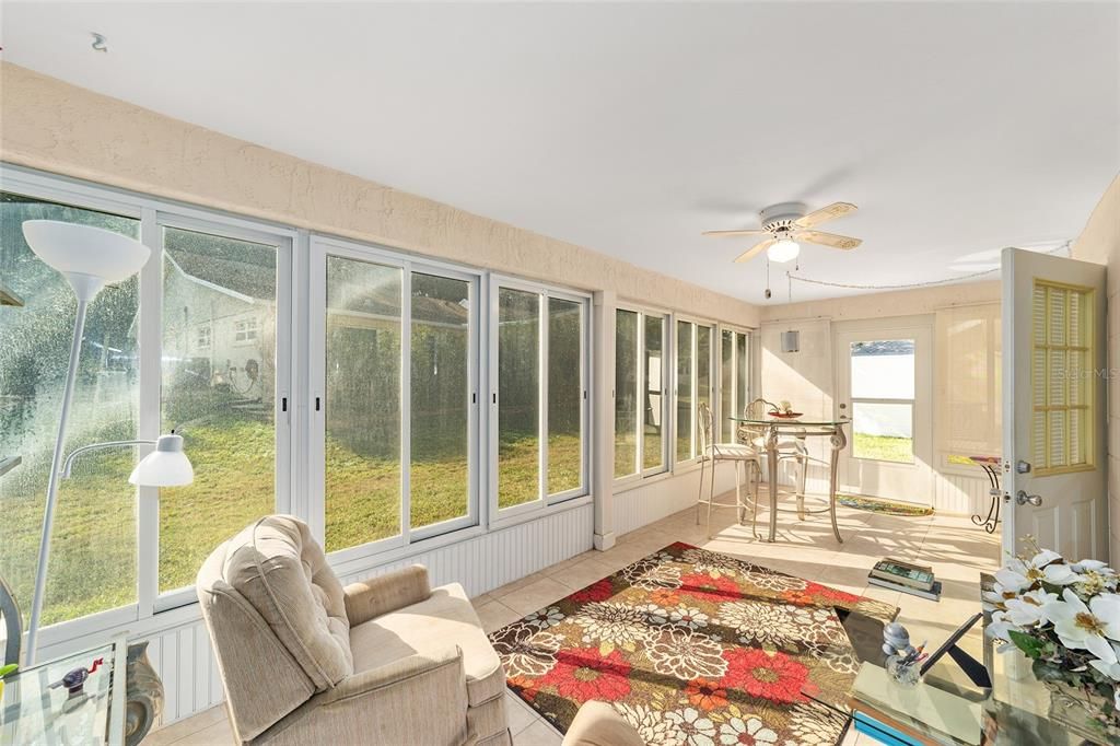 For Sale: $165,000 (2 beds, 2 baths, 1480 Square Feet)