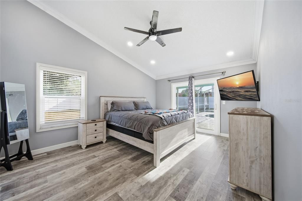 En Venta: $625,000 (5 camas, 4 baños, 2521 Pies cuadrados)