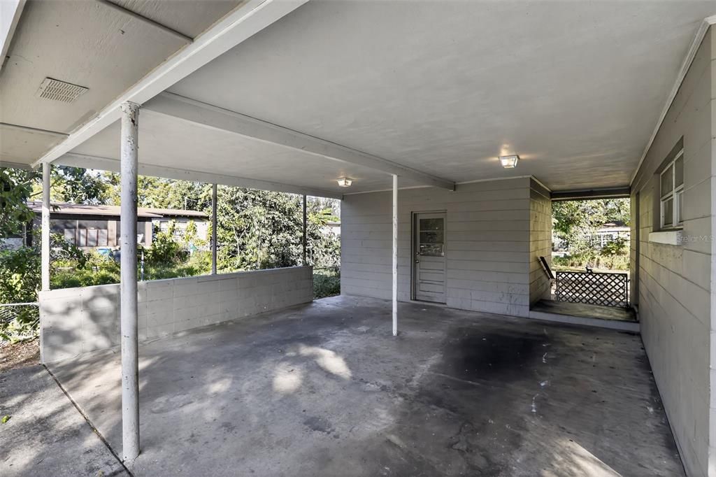 For Sale: $279,900 (3 beds, 2 baths, 1257 Square Feet)