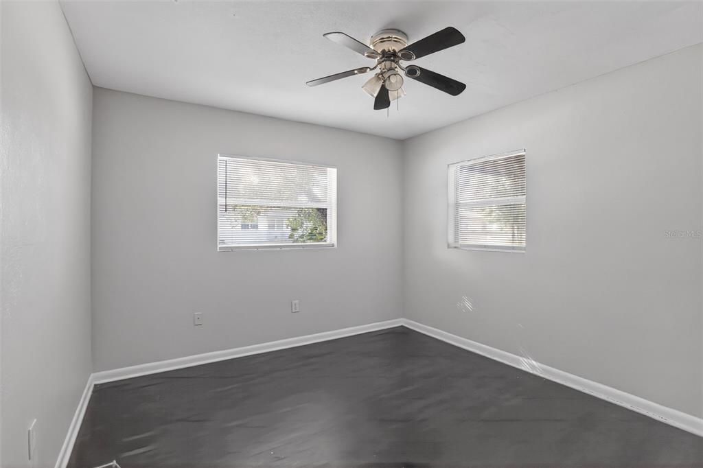 For Sale: $279,900 (3 beds, 2 baths, 1257 Square Feet)