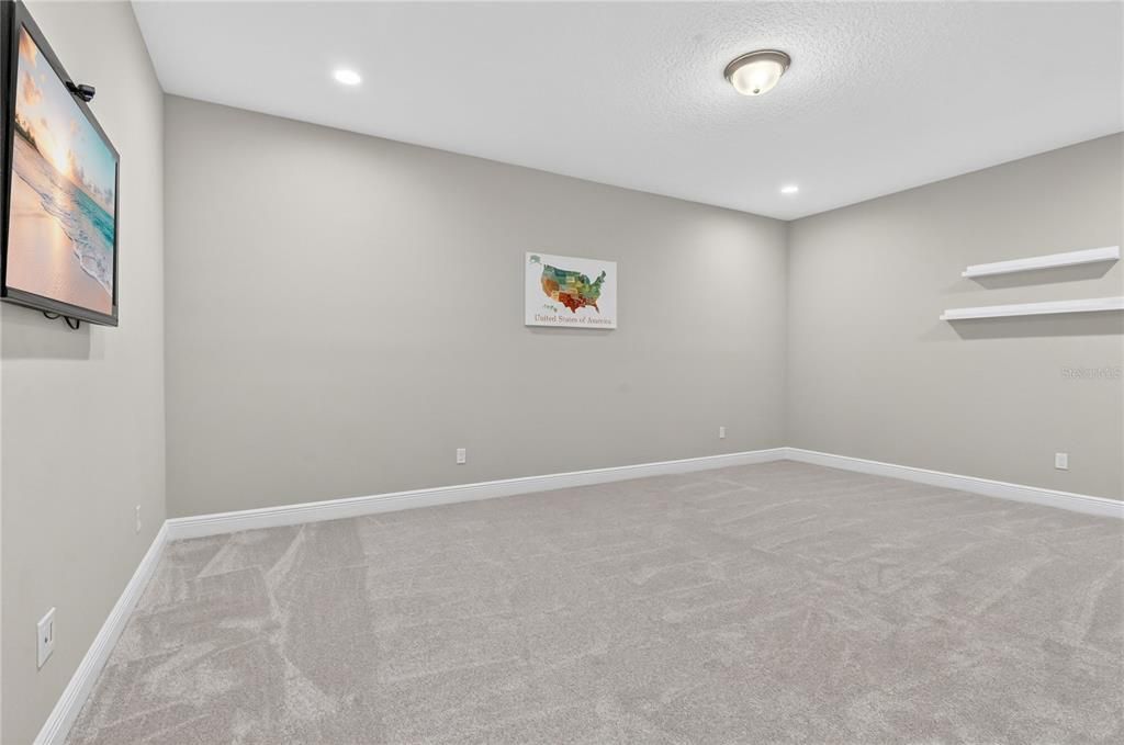 待售: $1,600,000 (6 贝兹, 5 浴室, 5177 平方英尺)