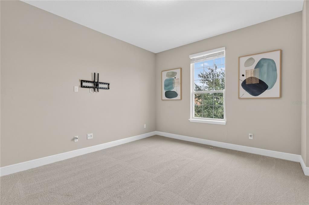 待售: $1,600,000 (6 贝兹, 5 浴室, 5177 平方英尺)